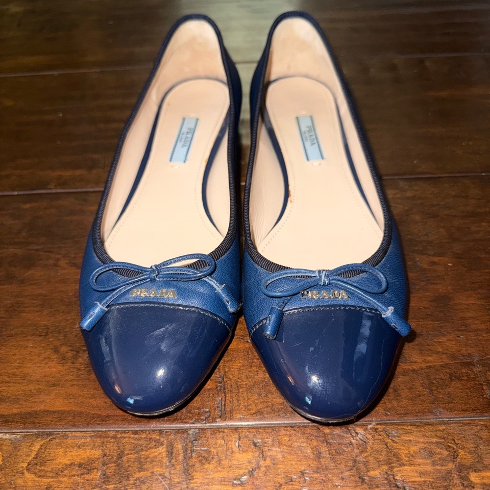 Prada Women's Dark Blue Patent Leather Flats - Picture 9 of 9